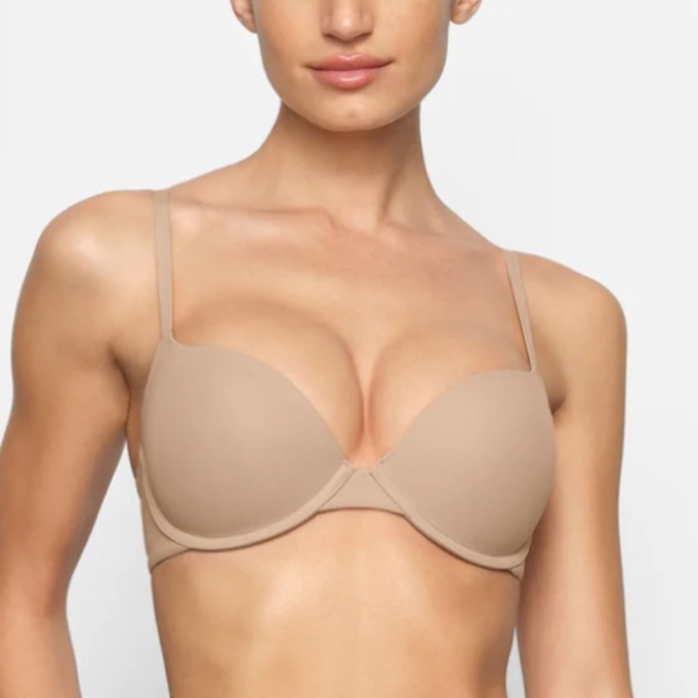 NEW SKIMS Fits Everybody Push Up Bra Clay NWT